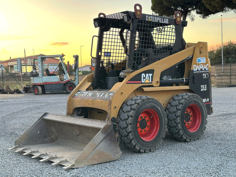 Caterpillar 226BHF - اللودر المجنزر صغير: صورة 2 Caterpillar 226BHF - اللودر المجنزر صغير: صورة 2