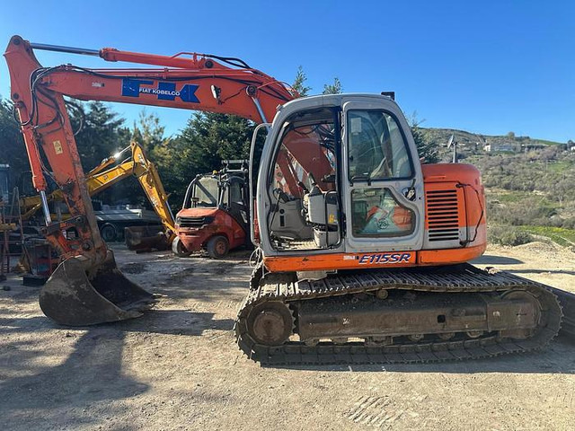 Fiat KOBELCO E115SR - حفّار: صورة 2 Fiat KOBELCO E115SR - حفّار: صورة 2