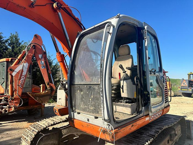 Fiat KOBELCO E115SR - حفّار: صورة 5 Fiat KOBELCO E115SR - حفّار: صورة 5