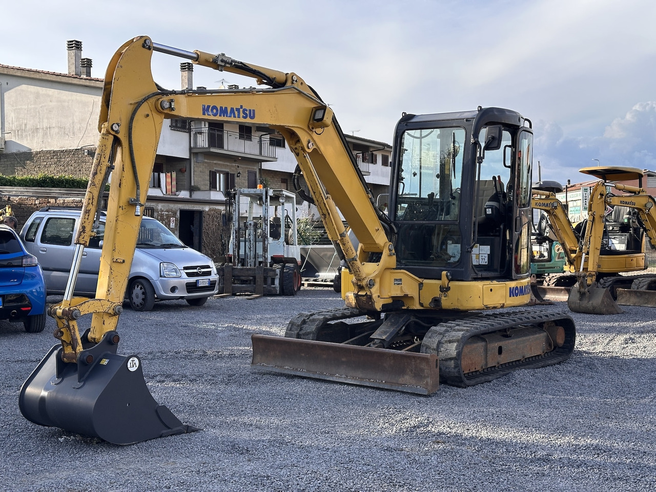 KOMATSU PC55MR-3 - حفار صغير: صورة 2 KOMATSU PC55MR-3 - حفار صغير: صورة 2