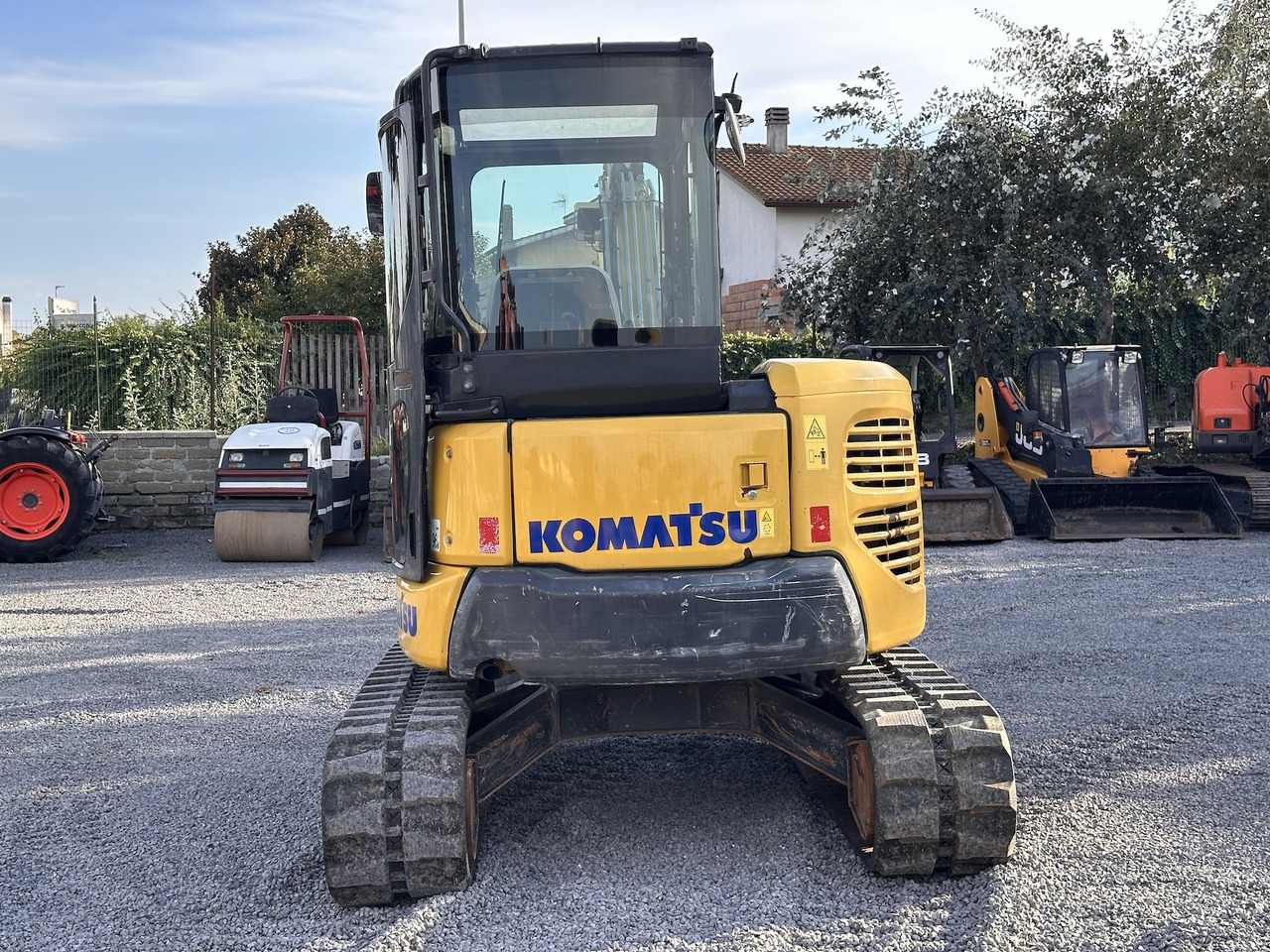 KOMATSU PC55MR-3 - حفار صغير: صورة 5 KOMATSU PC55MR-3 - حفار صغير: صورة 5