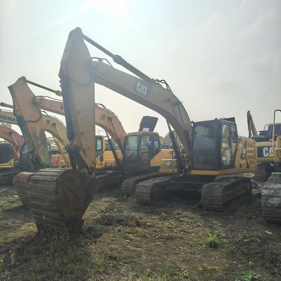 CATERPILLAR 320GC - حفار زاحف: صورة 3 CATERPILLAR 320GC - حفار زاحف: صورة 3
