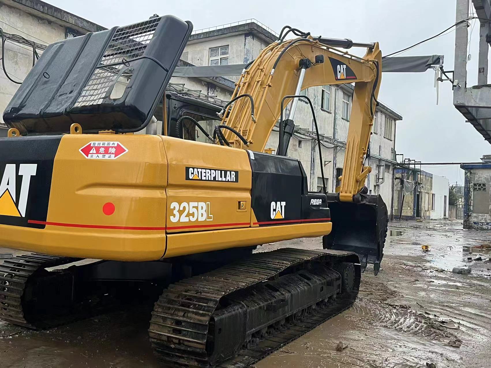 CATERPILLAR 325BL - حفار زاحف: صورة 5 CATERPILLAR 325BL - حفار زاحف: صورة 5