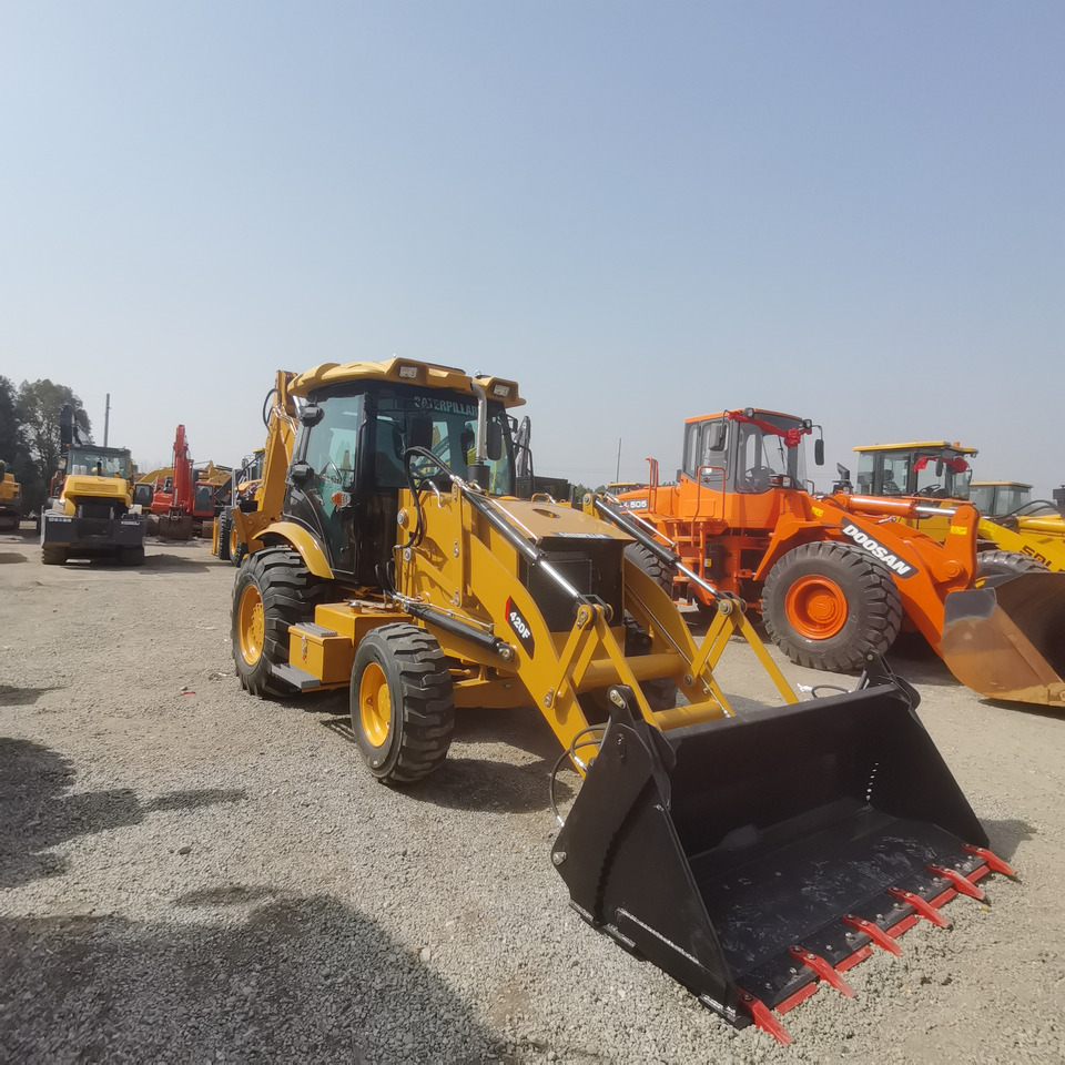 CATERPILLAR 420F - لودر ذو محراث خلفي/ باكهو: صورة 5 CATERPILLAR 420F - لودر ذو محراث خلفي/ باكهو: صورة 5