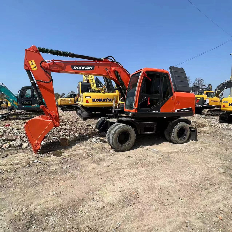 DOOSAN DH150W-7 - حفار ذو عجلات: صورة 2 DOOSAN DH150W-7 - حفار ذو عجلات: صورة 2