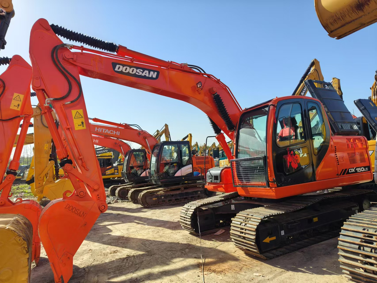 DOOSAN DX150 - حفّار: صورة 2 DOOSAN DX150 - حفّار: صورة 2