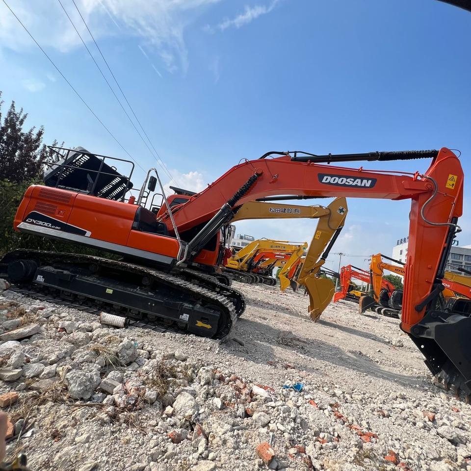 DOOSAN DX300 - حفار زاحف: صورة 2 DOOSAN DX300 - حفار زاحف: صورة 2
