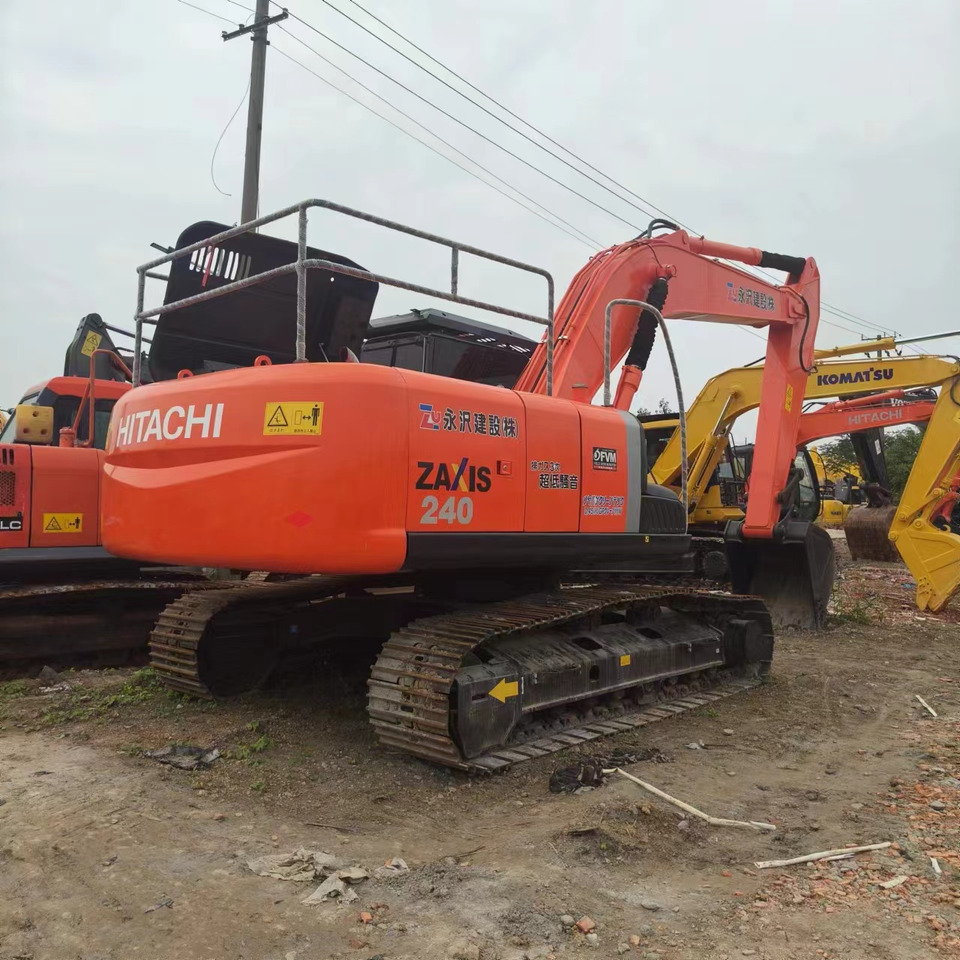 HITACHI ZX240 - حفار زاحف: صورة 3 HITACHI ZX240 - حفار زاحف: صورة 3