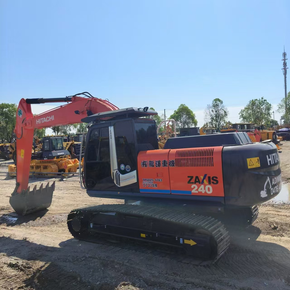 HITACHI ZX240 - حفار زاحف: صورة 4 HITACHI ZX240 - حفار زاحف: صورة 4