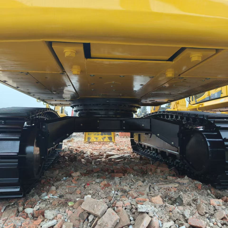 KOMATSU PC450 - حفار زاحف: صورة 5 KOMATSU PC450 - حفار زاحف: صورة 5