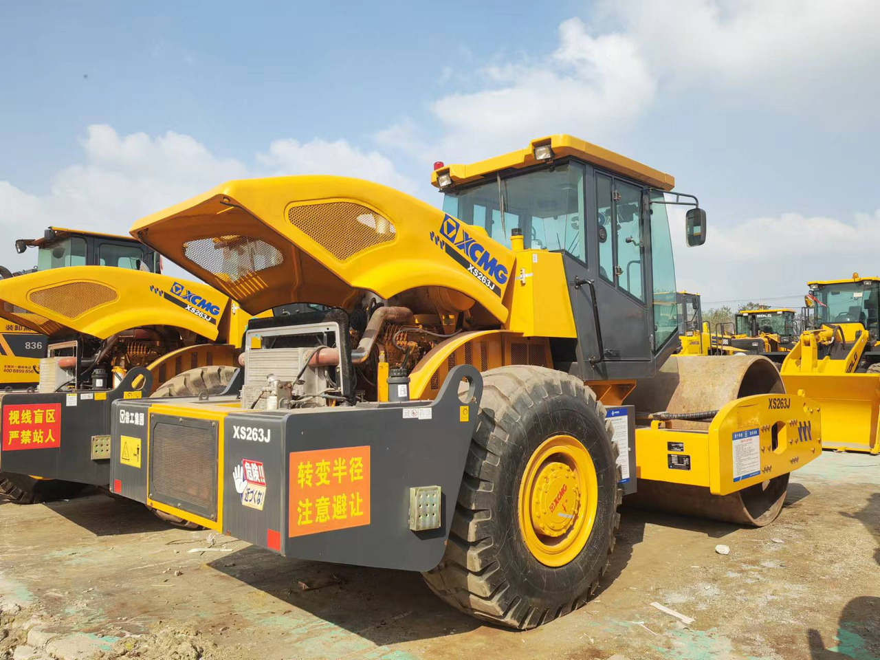LIUGONG XS263J - ضاغطة التربة: صورة 3 LIUGONG XS263J - ضاغطة التربة: صورة 3