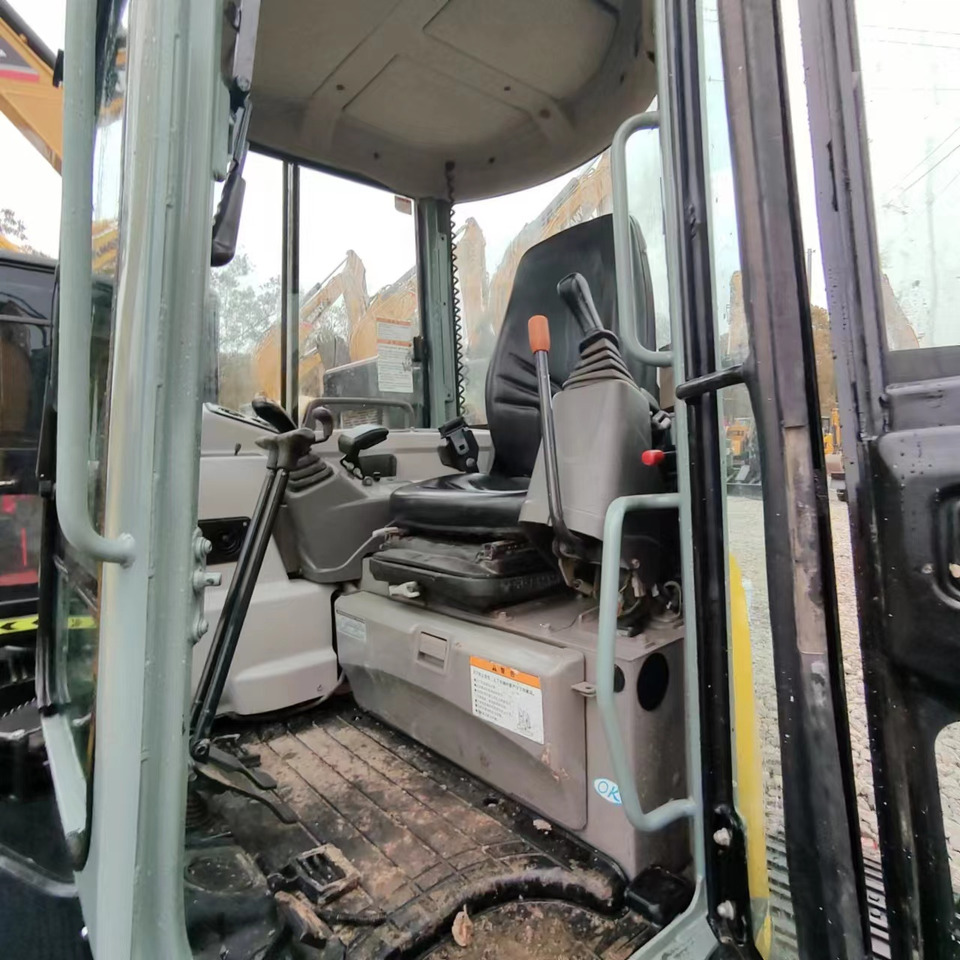 حفار صغير YANMAR VIO 55: صورة 7