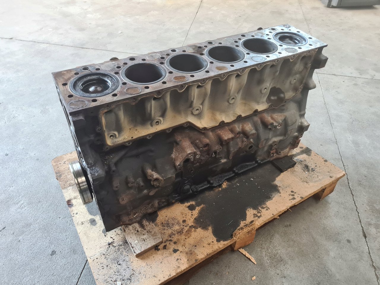 BLOK SILNIKA SŁUPEK TŁOKI WAŁ RENAULT GAMA T DTI 13 K2 - مجموعة الأسطوانة: صورة 2 BLOK SILNIKA SŁUPEK TŁOKI WAŁ RENAULT GAMA T DTI 13 K2 - مجموعة الأسطوانة: صورة 2