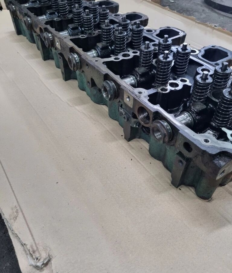 DEUTZ GŁOWICA SILNIKA VOLVO FL FE D7E D7F RENAULT MIDLUM PREMIUM DXI 7 EURO 5 - رأس أسطوانية - شاحنة: صورة 5 DEUTZ GŁOWICA SILNIKA VOLVO FL FE D7E D7F RENAULT MIDLUM PREMIUM DXI 7 EURO 5 - رأس أسطوانية - شاحنة: صورة 5