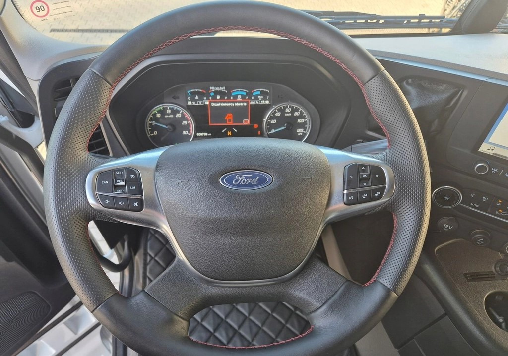 FORD WIELOFUNKCYJNA - عجلة القيادة: صورة 4 FORD WIELOFUNKCYJNA - عجلة القيادة: صورة 4
