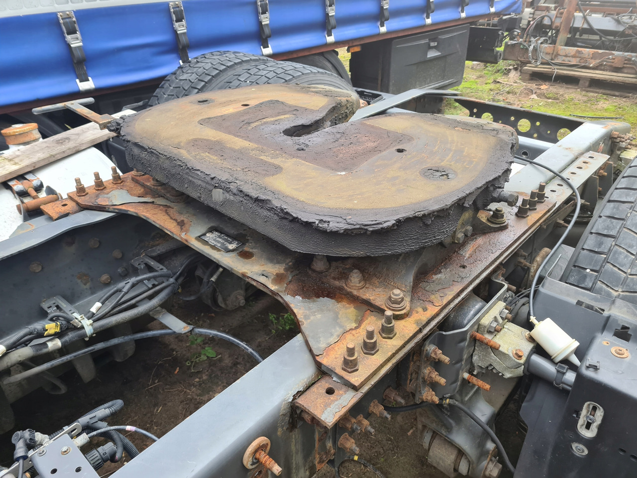 JOST SIODŁO JOST 185 MM RENAULT GAMA T C K VOLVO FH 4 FM 4 FH 5 FM 5 - قارنة سرجية - شاحنة: صورة 2 JOST SIODŁO JOST 185 MM RENAULT GAMA T C K VOLVO FH 4 FM 4 FH 5 FM 5 - قارنة سرجية - شاحنة: صورة 2