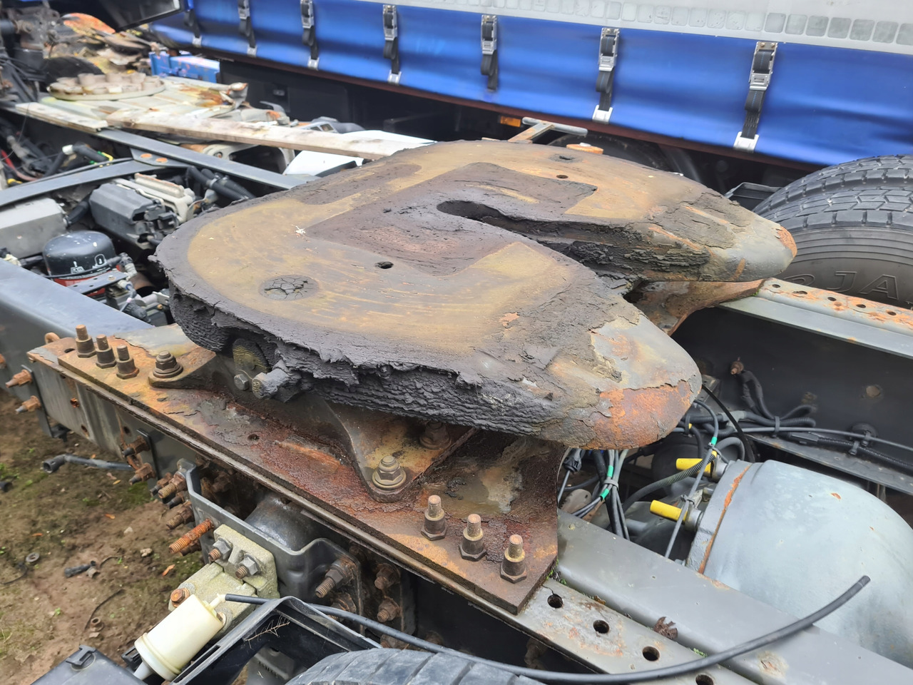 JOST SIODŁO JOST 185 MM RENAULT GAMA T C K VOLVO FH 4 FM 4 FH 5 FM 5 - قارنة سرجية - شاحنة: صورة 1 JOST SIODŁO JOST 185 MM RENAULT GAMA T C K VOLVO FH 4 FM 4 FH 5 FM 5 - قارنة سرجية - شاحنة: صورة 1