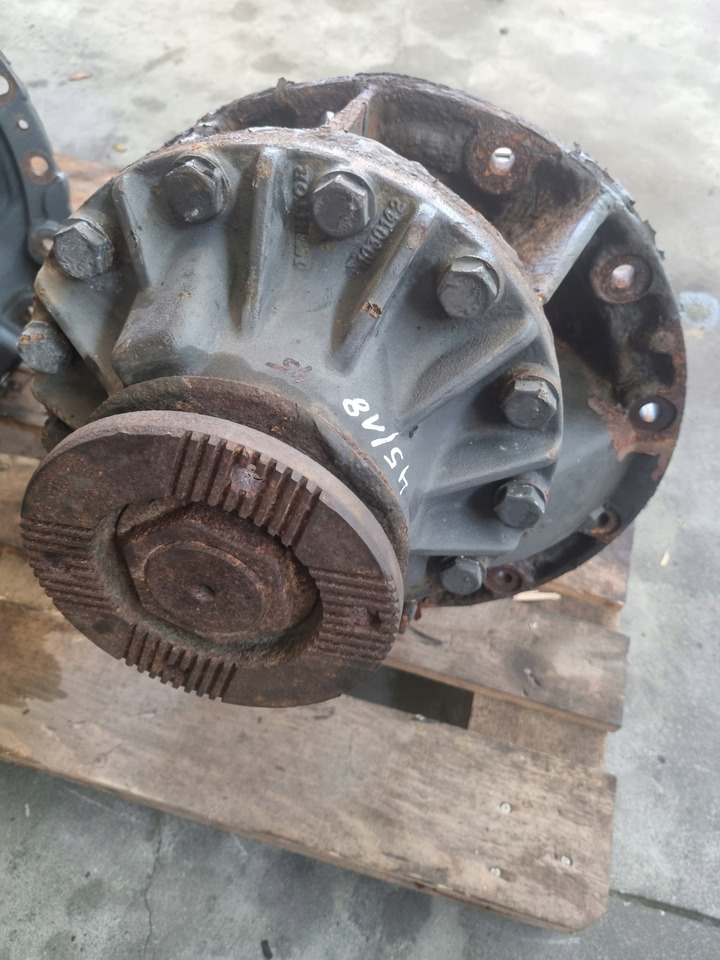 MERITOR WKŁAD MOSTU DYFER GŁÓWKA MOST VOLVO FH FM EV91 RSS1356 SV 2.50 18/45 - ترس تفاضلي - شاحنة: صورة 1 MERITOR WKŁAD MOSTU DYFER GŁÓWKA MOST VOLVO FH FM EV91 RSS1356 SV 2.50 18/45 - ترس تفاضلي - شاحنة: صورة 1