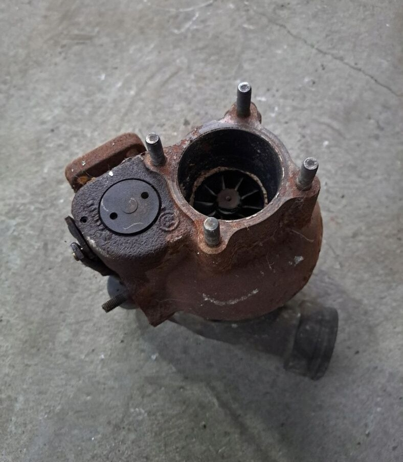 Schwitzer 316952 Renault MIDLUM DXI 7 - تربو - شاحنة: صورة 2 Schwitzer 316952 Renault MIDLUM DXI 7 - تربو - شاحنة: صورة 2