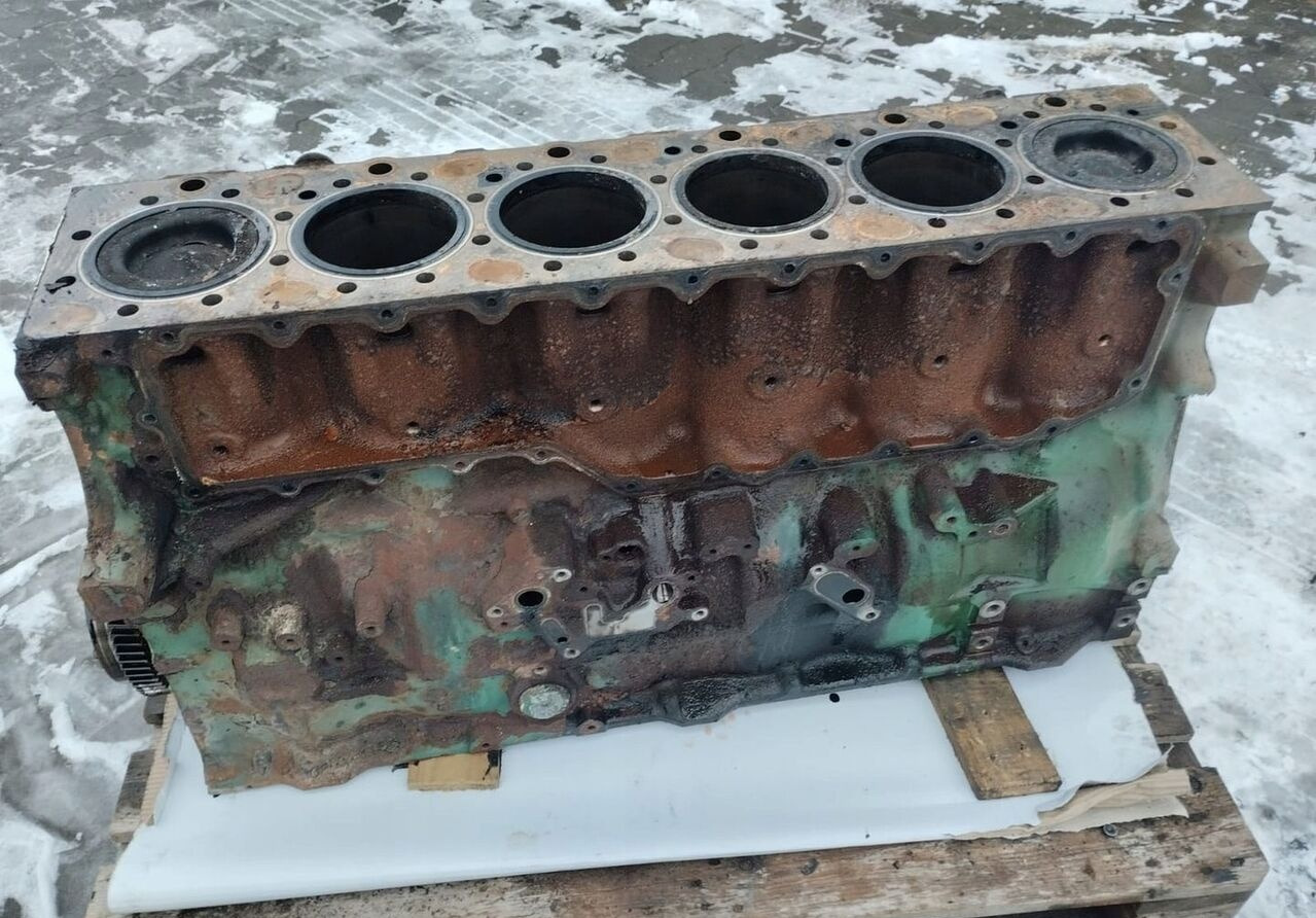 VOLVO BLOK SILNIKA SŁUPEK TŁOKI WAŁ VOLVO FM FH 13 D13A - مجموعة الأسطوانة - شاحنة: صورة 1 VOLVO BLOK SILNIKA SŁUPEK TŁOKI WAŁ VOLVO FM FH 13 D13A - مجموعة الأسطوانة - شاحنة: صورة 1