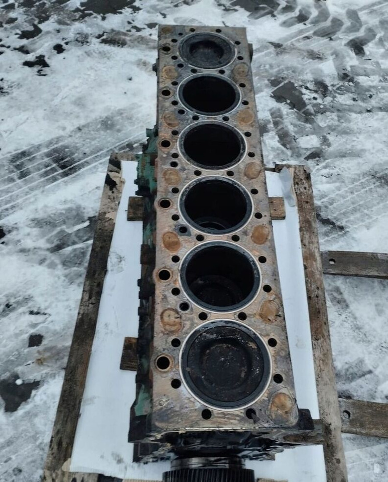 VOLVO BLOK SILNIKA SŁUPEK TŁOKI WAŁ VOLVO FM FH 13 D13A - مجموعة الأسطوانة - شاحنة: صورة 2 VOLVO BLOK SILNIKA SŁUPEK TŁOKI WAŁ VOLVO FM FH 13 D13A - مجموعة الأسطوانة - شاحنة: صورة 2