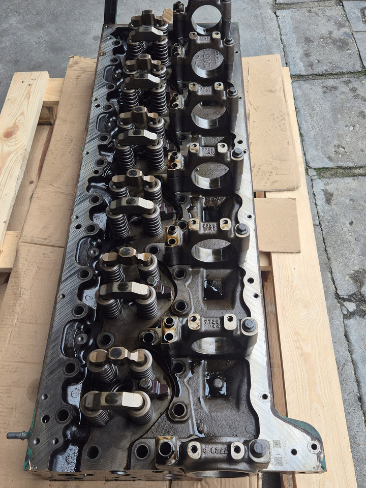 VOLVO GŁOWICA SILNIKA D13K TURBOCOMPOUND RENAULT GAMA EVO VOLVO FH 5 FH4 23436289 - رأس أسطوانية - شاحنة: صورة 4 VOLVO GŁOWICA SILNIKA D13K TURBOCOMPOUND RENAULT GAMA EVO VOLVO FH 5 FH4 23436289 - رأس أسطوانية - شاحنة: صورة 4