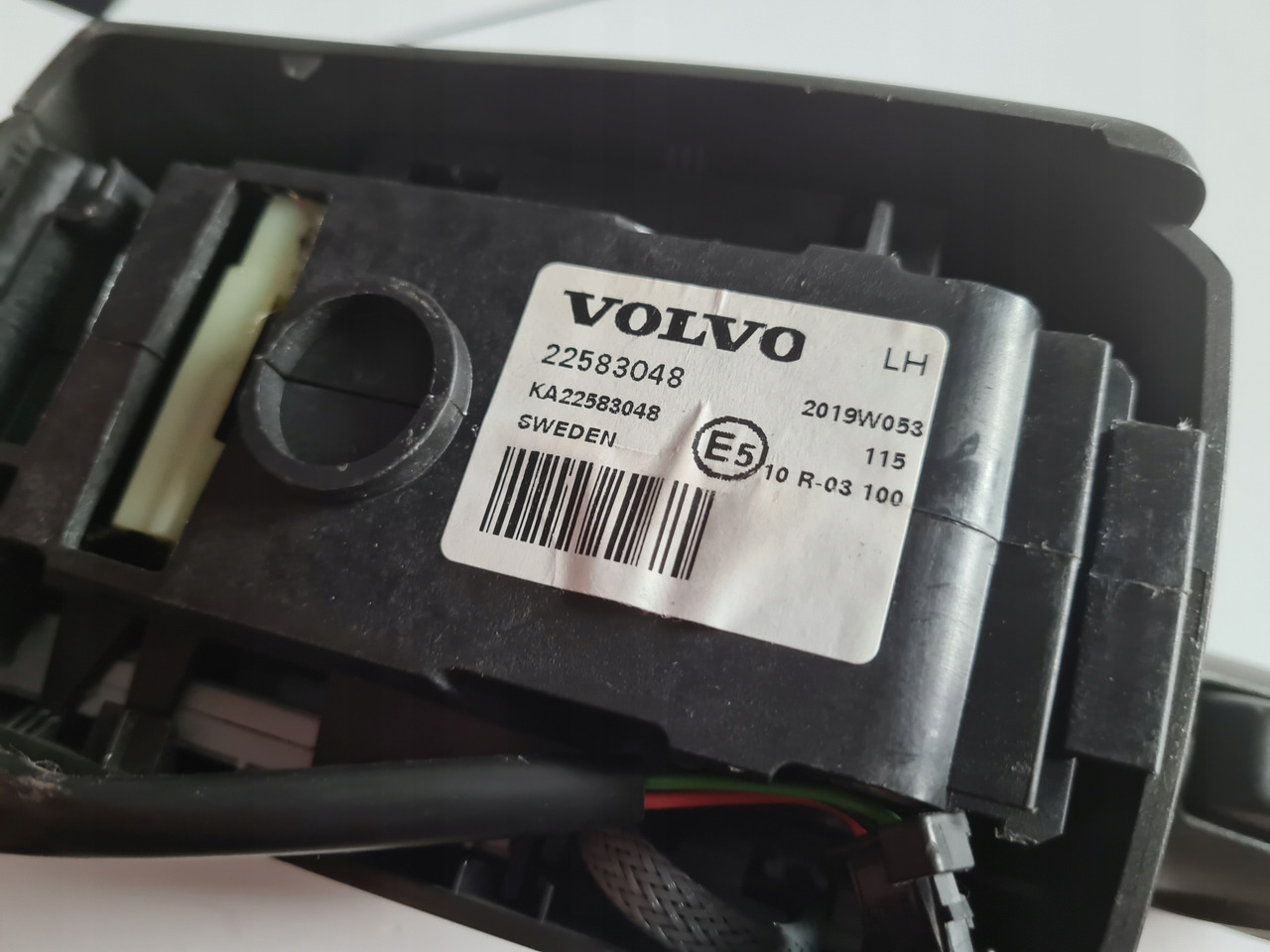 VOLVO JOYSTICK ZMIANY BIEGÓW GAŁKA LEWAREK VOLVO FH 4 FM 4 - عتلة تبديل السرعة - شاحنة: صورة 3 VOLVO JOYSTICK ZMIANY BIEGÓW GAŁKA LEWAREK VOLVO FH 4 FM 4 - عتلة تبديل السرعة - شاحنة: صورة 3