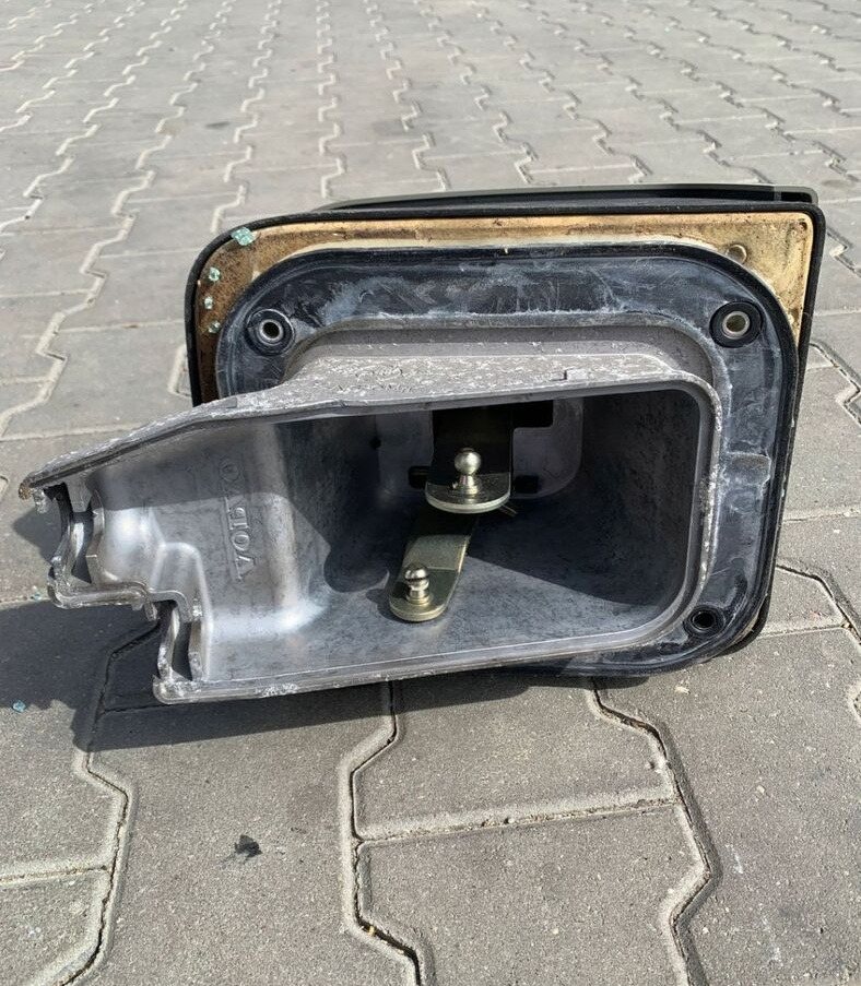 VOLVO LEWAREK ZMIANY BIEGÓW GAŁKA VOLVO FH 4 MANUAL - عتلة تبديل السرعة - شاحنة: صورة 3 VOLVO LEWAREK ZMIANY BIEGÓW GAŁKA VOLVO FH 4 MANUAL - عتلة تبديل السرعة - شاحنة: صورة 3