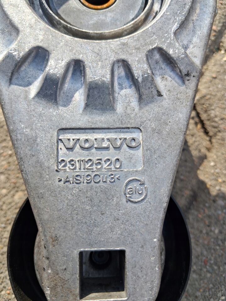 VOLVO ROLKA NAPINACZ PASKA ALTERNATORA RENAULT RANGE GAMA T VOLVO FH 4 5 - المحرك و قطع الغيار - شاحنة: صورة 3 VOLVO ROLKA NAPINACZ PASKA ALTERNATORA RENAULT RANGE GAMA T VOLVO FH 4 5 - المحرك و قطع الغيار - شاحنة: صورة 3