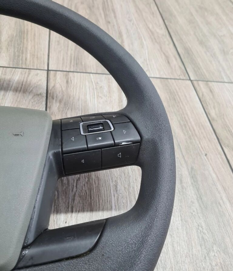 Volvo FH4 FM4 FMX - عجلة القيادة - شاحنة: صورة 4 Volvo FH4 FM4 FMX - عجلة القيادة - شاحنة: صورة 4
