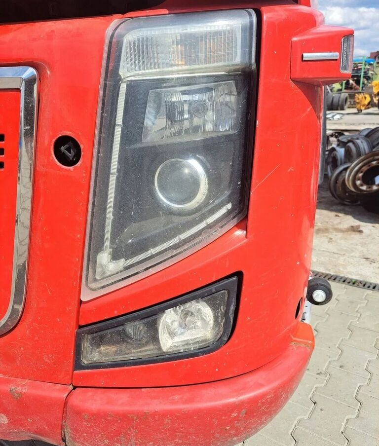 Volvo LAMPA XENON OKULAR LEWY KOMPLET FH FM 9 13 16 LIFT Volvo VOLVO FH FM 9 13 16 LIFT - المصابيح الأمامية - شاحنة: صورة 3 Volvo LAMPA XENON OKULAR LEWY KOMPLET FH FM 9 13 16 LIFT Volvo VOLVO FH FM 9 13 16 LIFT - المصابيح الأمامية - شاحنة: صورة 3