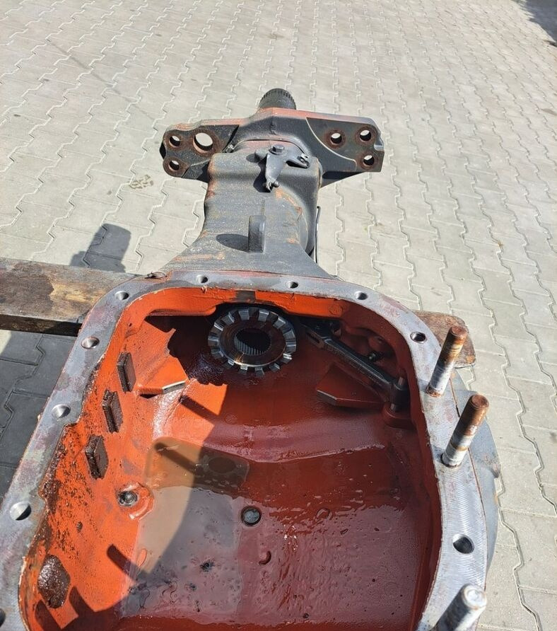 Volvo OBUDOWA MOSTU POCHWA VOLVO FH FMX 6x4 RS1370HV 3101G9315 - نقل الحركة - شاحنة: صورة 1 Volvo OBUDOWA MOSTU POCHWA VOLVO FH FMX 6x4 RS1370HV 3101G9315 - نقل الحركة - شاحنة: صورة 1