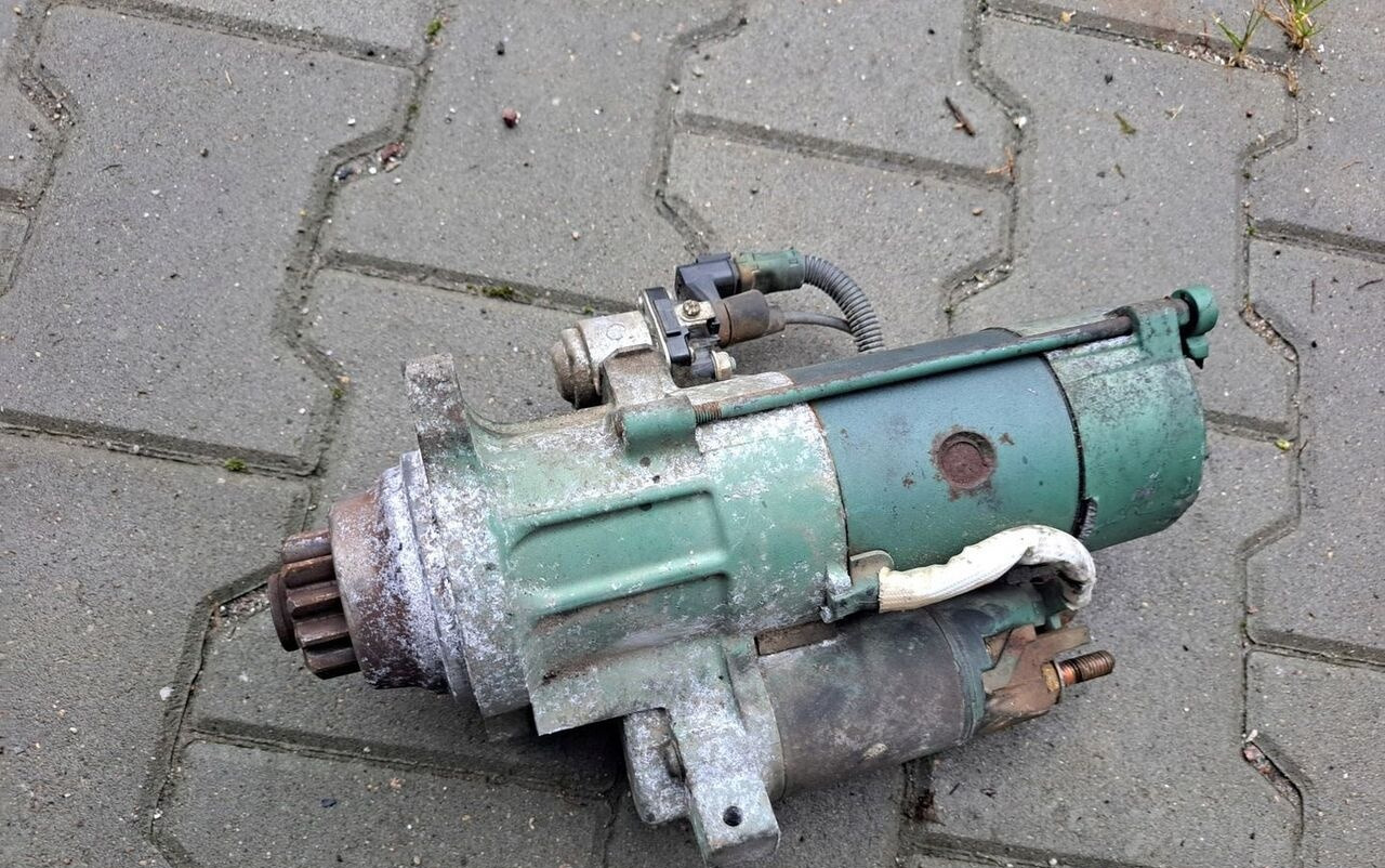 Volvo ORYGINAŁ FH 4 FM 4 D13K EURO 6 21542660 - بادئ التشغيل - شاحنة: صورة 1 Volvo ORYGINAŁ FH 4 FM 4 D13K EURO 6 21542660 - بادئ التشغيل - شاحنة: صورة 1