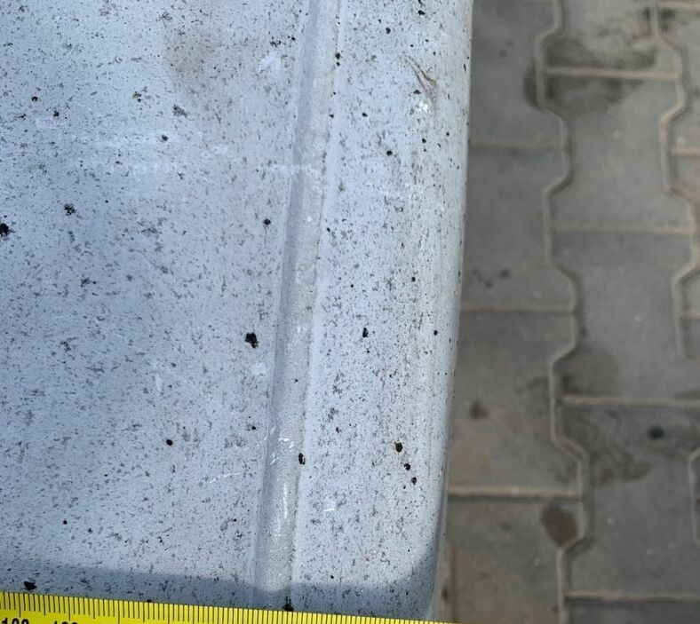 ZBIORNIK PALIWA RENAULT VOLVO LOW DECK 130x69x56 - خزان الوقود - شاحنة: صورة 4 ZBIORNIK PALIWA RENAULT VOLVO LOW DECK 130x69x56 - خزان الوقود - شاحنة: صورة 4