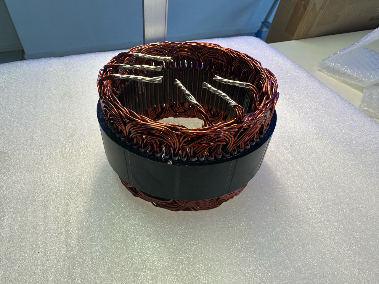 Woda Valeo - قطع الغيار - شاحنة توصيل مغلقة: صورة 2 Woda Valeo - قطع الغيار - شاحنة توصيل مغلقة: صورة 2