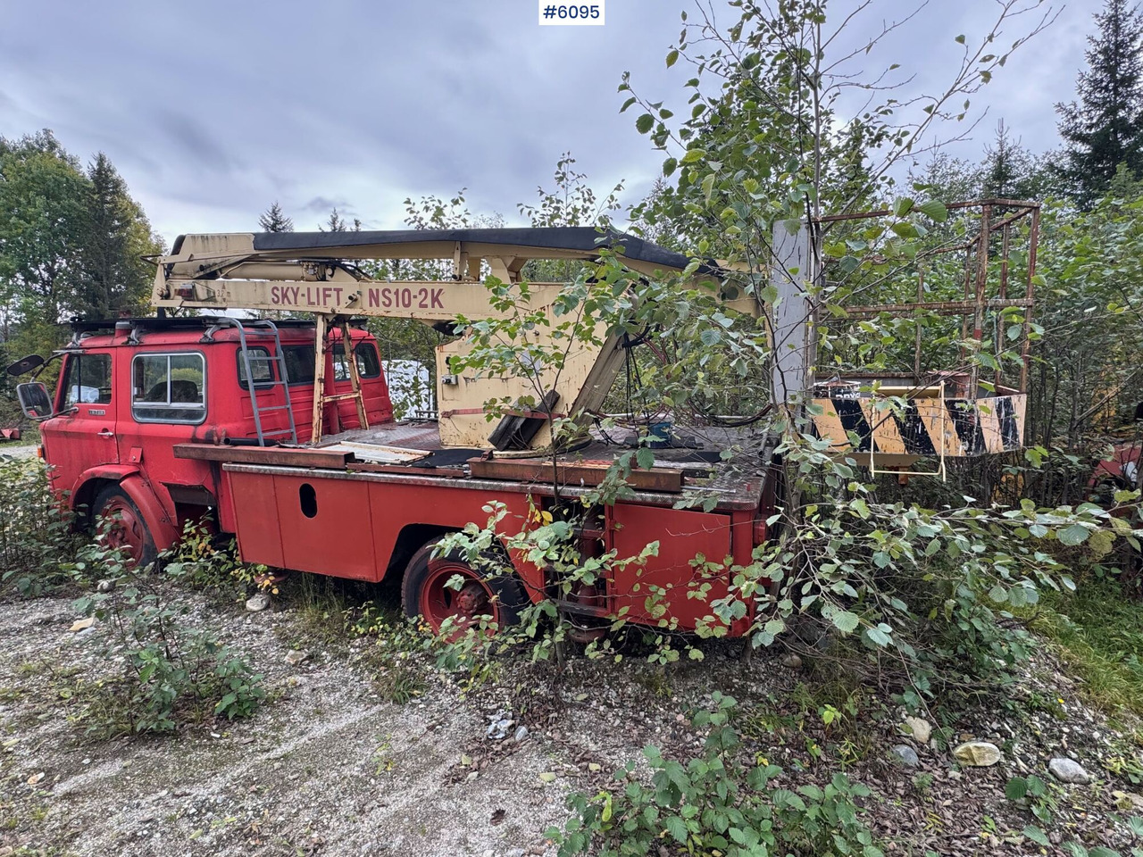 1977 Ford D-serie m/ Sky-Lift NS10-2K bomlift! - منصة محمولة مثبتة على الشاحنة: صورة 2 1977 Ford D-serie m/ Sky-Lift NS10-2K bomlift! - منصة محمولة مثبتة على الشاحنة: صورة 2