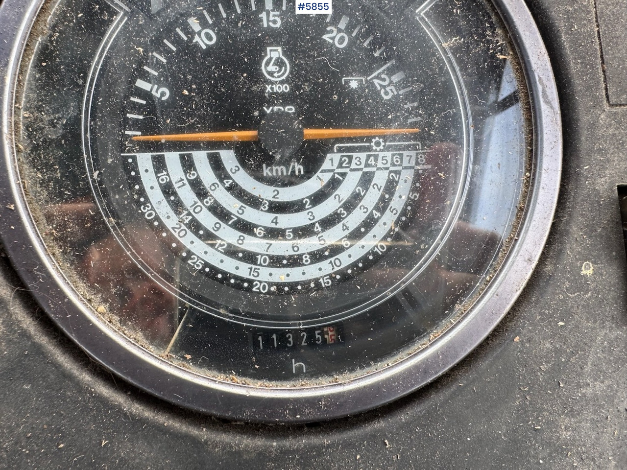 تأجير  1982 John Deere 1140 with front loader and a parts tractor 1982 John Deere 1140 with front loader and a parts tractor: صورة 17