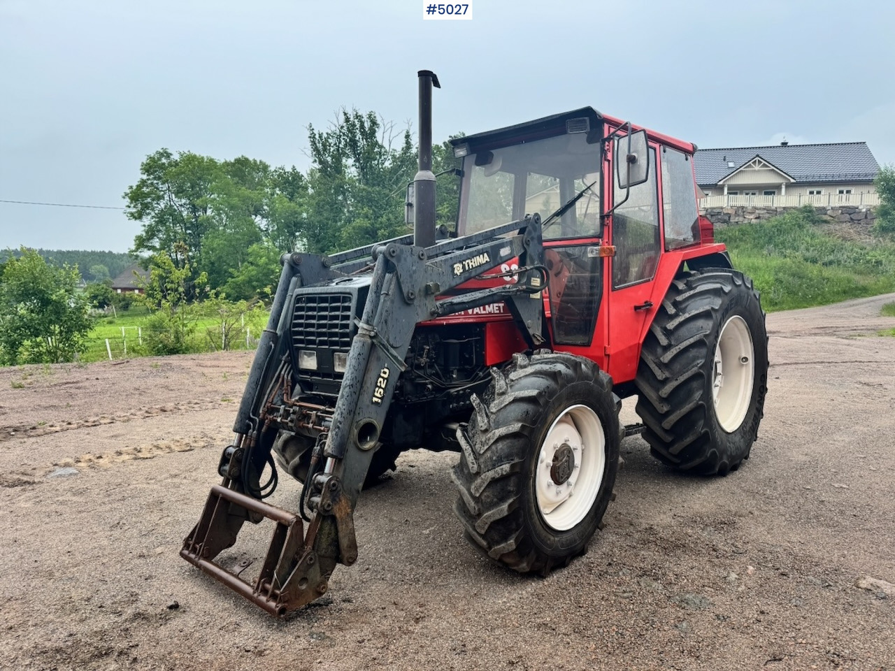 1985 Volvo Valmet 805 Turbo 4x4 w/ Front loader - جرار: صورة 2 1985 Volvo Valmet 805 Turbo 4x4 w/ Front loader - جرار: صورة 2