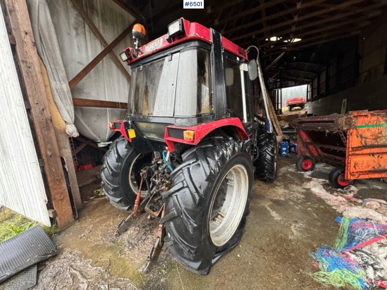 تأجير  1987 Case IH 885XL tractor with Trima front loader 1987 Case IH 885XL tractor with Trima front loader: صورة 7