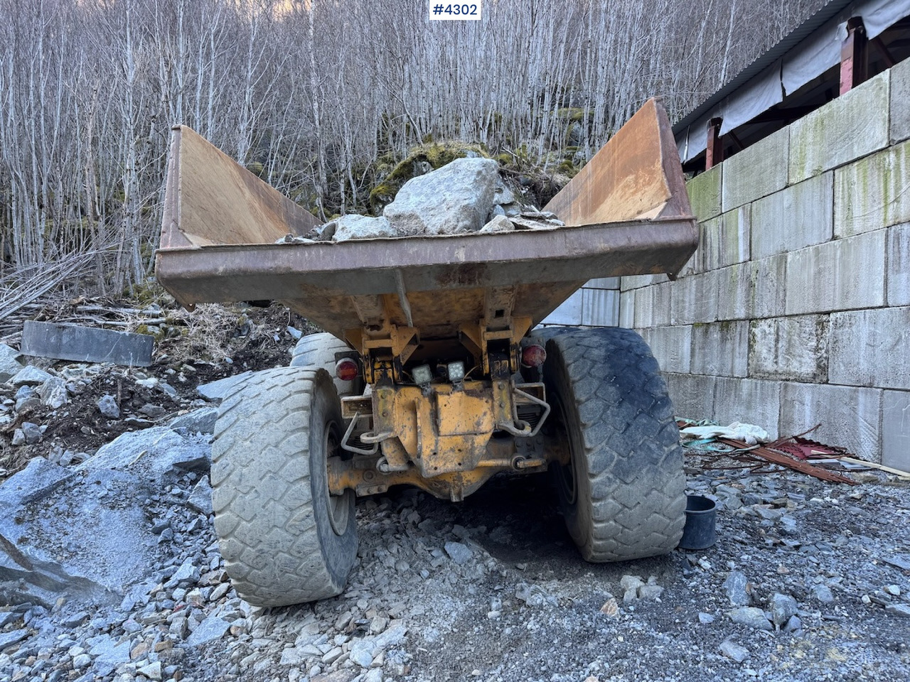 1996 Volvo A25C 6x6 - شاحنة مفصلية: صورة 5 1996 Volvo A25C 6x6 - شاحنة مفصلية: صورة 5