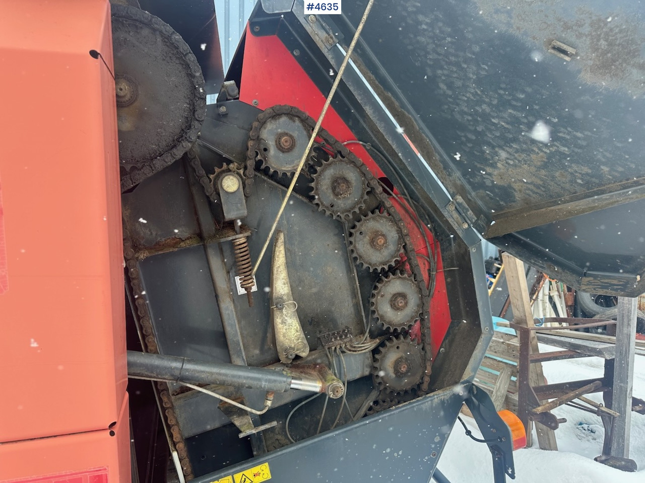 ماكينات نشر التبن 1998 Vicon RF 130 Round baler.: صورة 13