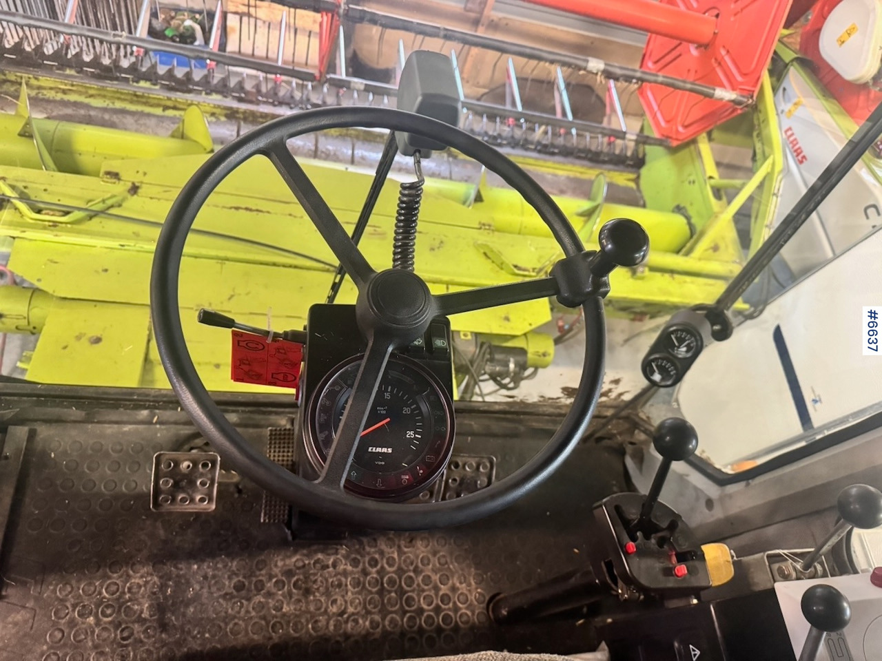 تأجير  1999 Claas Dominator 68 S combine harvester with twin wheels. Well-maintained / Recently upgraded! 1999 Claas Dominator 68 S combine harvester with twin wheels. Well-maintained / Recently upgraded!: صورة 16