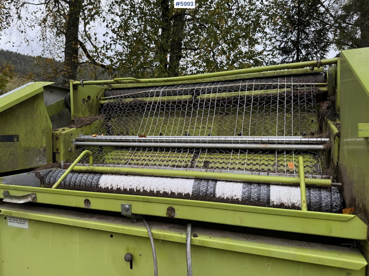 ماكينات نشر التبن 1999 Claas Rollant 46 Rotocut and a dividing baler.: صورة 20
