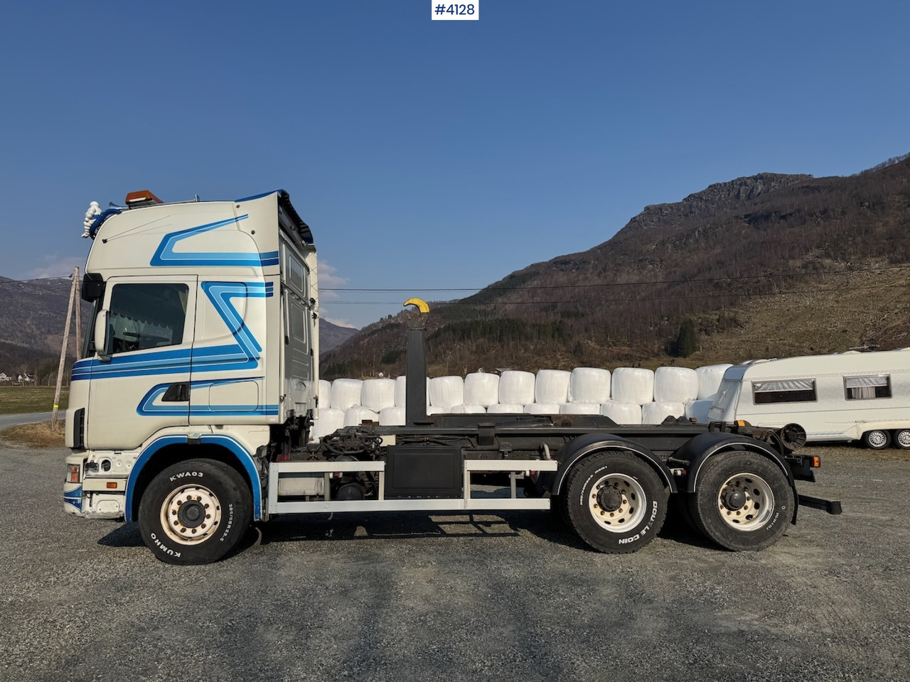 1999 Scania R 144G Hooklift - شاحنة برافعة خطافية: صورة 2 1999 Scania R 144G Hooklift - شاحنة برافعة خطافية: صورة 2