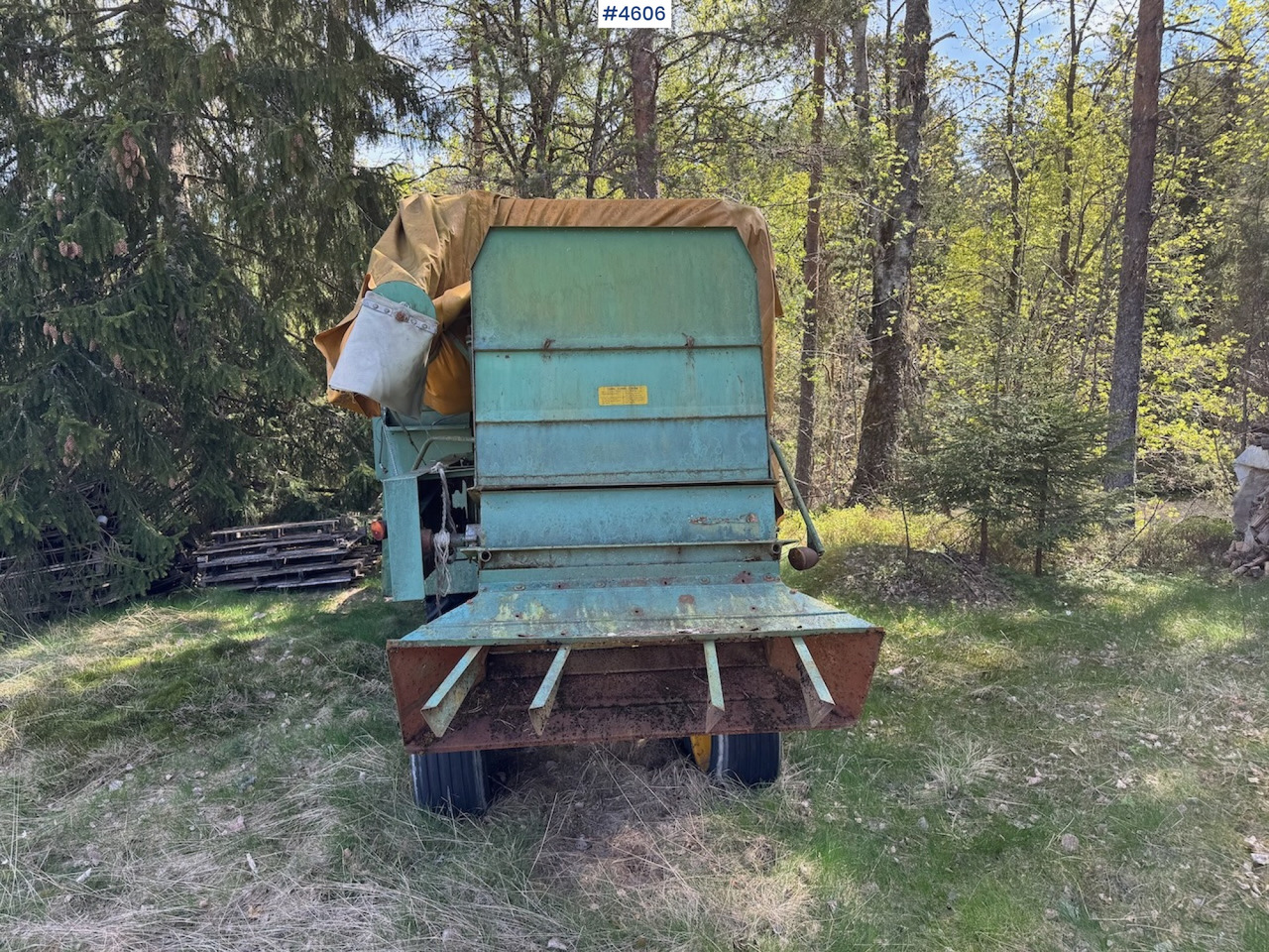 حصادة 2 Volvo BM Aktiv 800 threshers: صورة 14