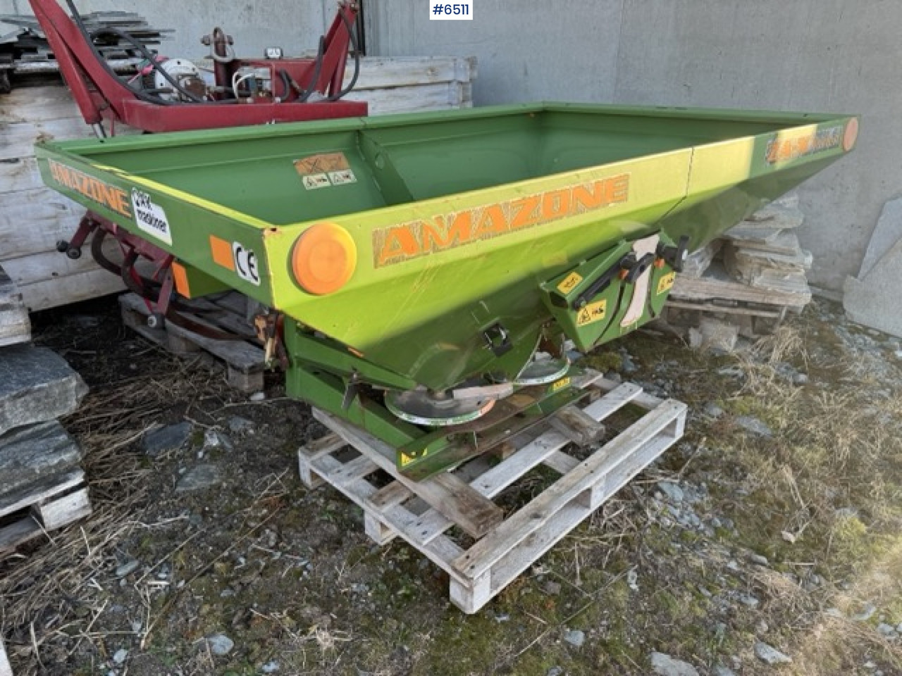 2000 Amazone ZA-X Perfect Fertilizer spreader - آلة نشر السماد: صورة 1 2000 Amazone ZA-X Perfect Fertilizer spreader - آلة نشر السماد: صورة 1