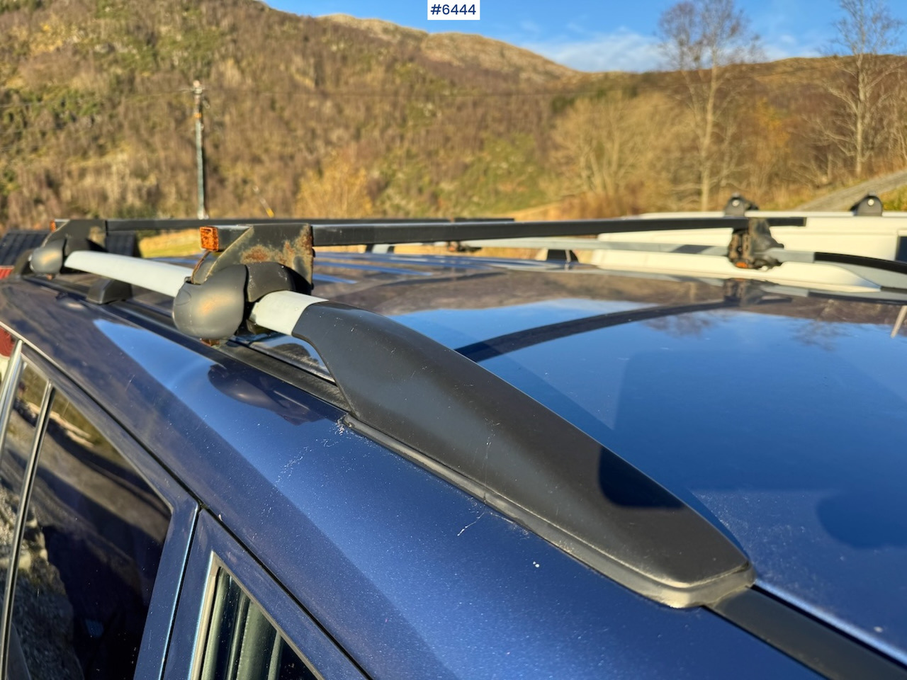 2000 Mitsubishi Pajero GLX with 7 seats - سيارة: صورة 4 2000 Mitsubishi Pajero GLX with 7 seats - سيارة: صورة 4