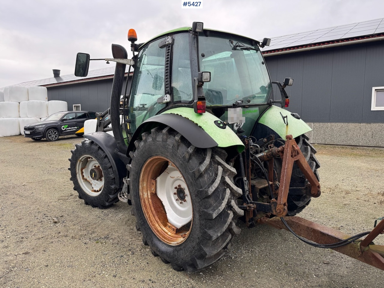 جرار 2001 Deutz Fahr Agrotron 90 w/front loader.: صورة 8