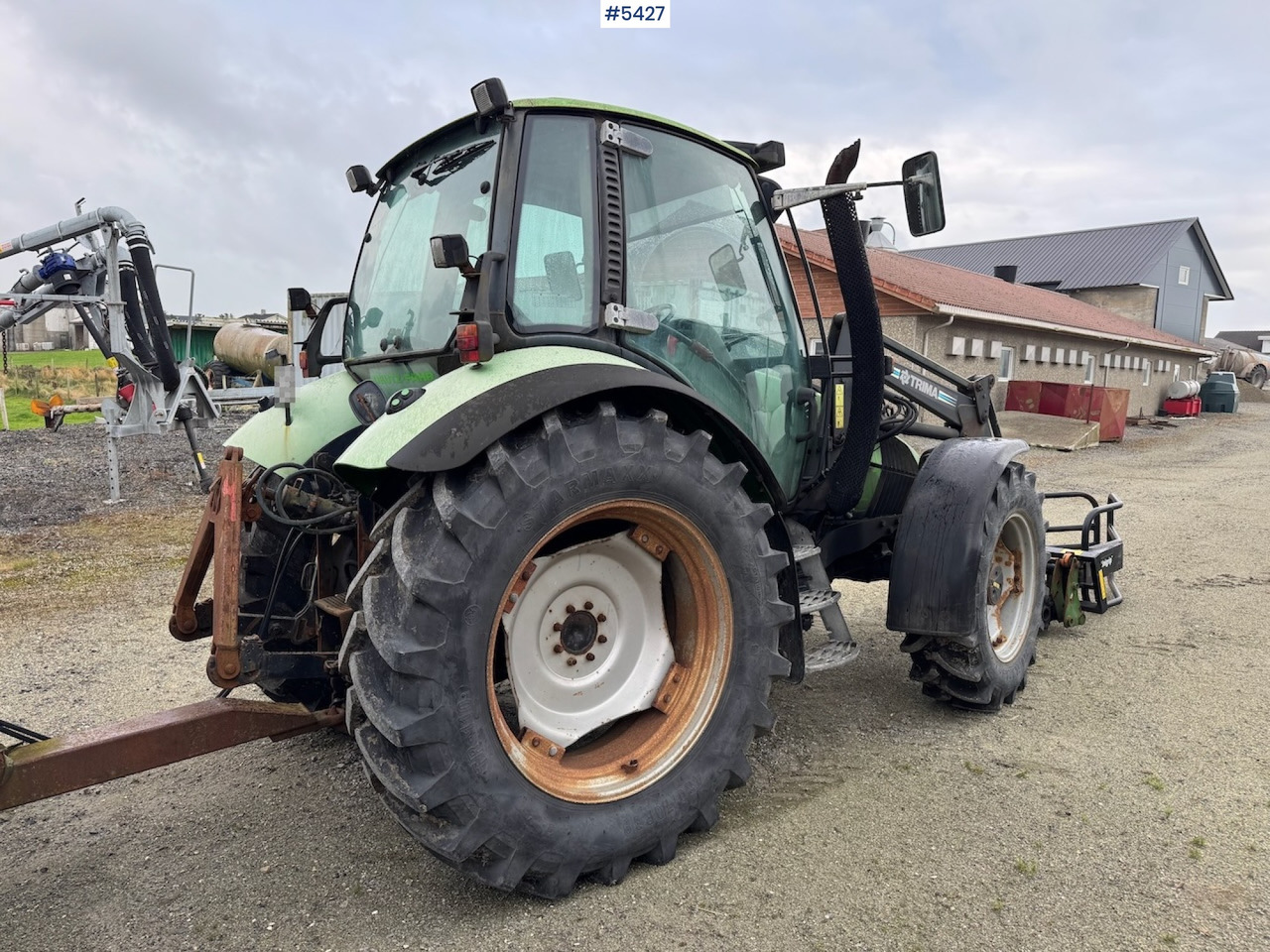 جرار 2001 Deutz Fahr Agrotron 90 w/front loader.: صورة 6