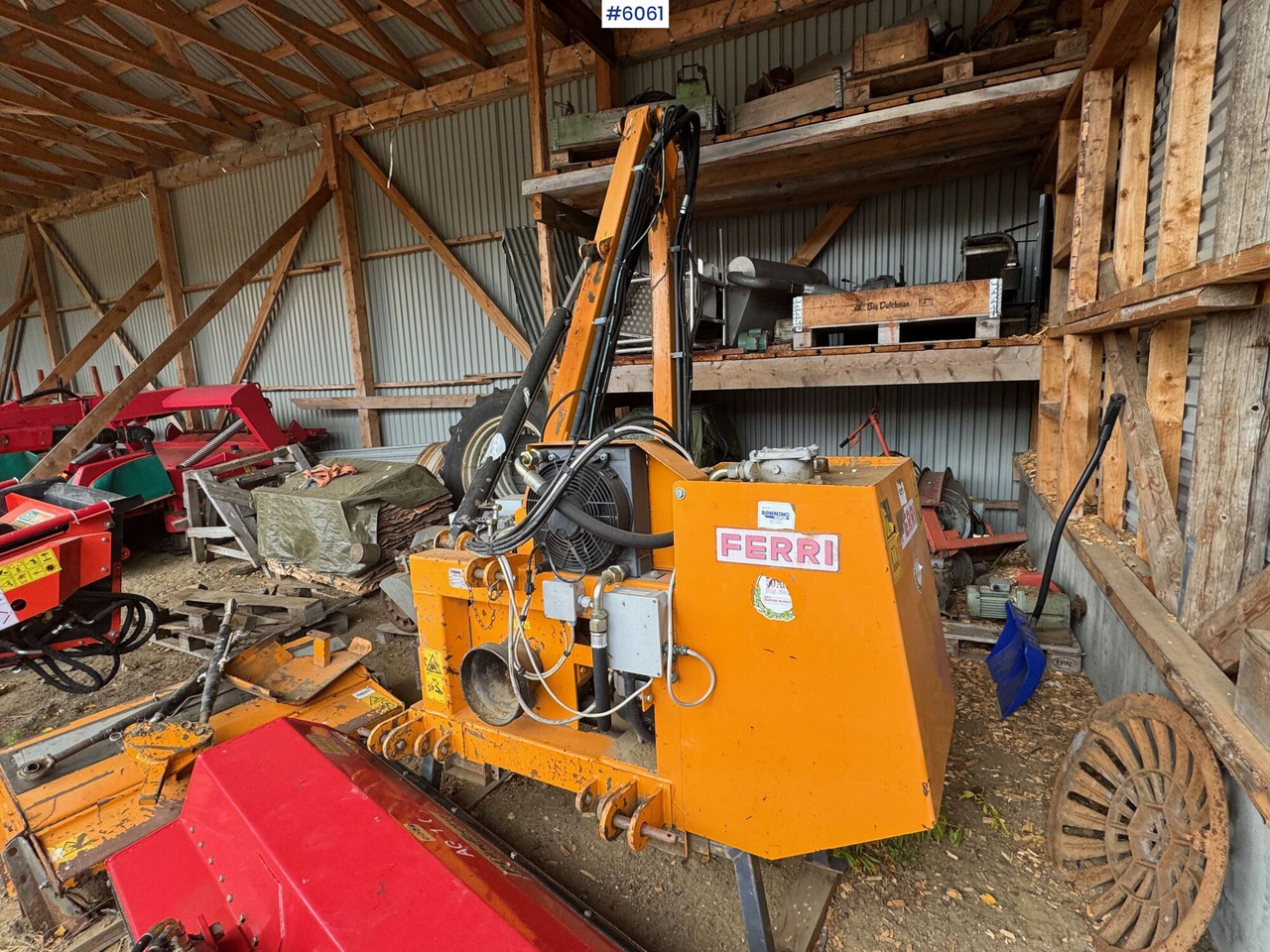 2002 Ferry pasture mower with TN120 cutting head and extra mowing unit - ماكينات نشر التبن: صورة 3 2002 Ferry pasture mower with TN120 cutting head and extra mowing unit - ماكينات نشر التبن: صورة 3